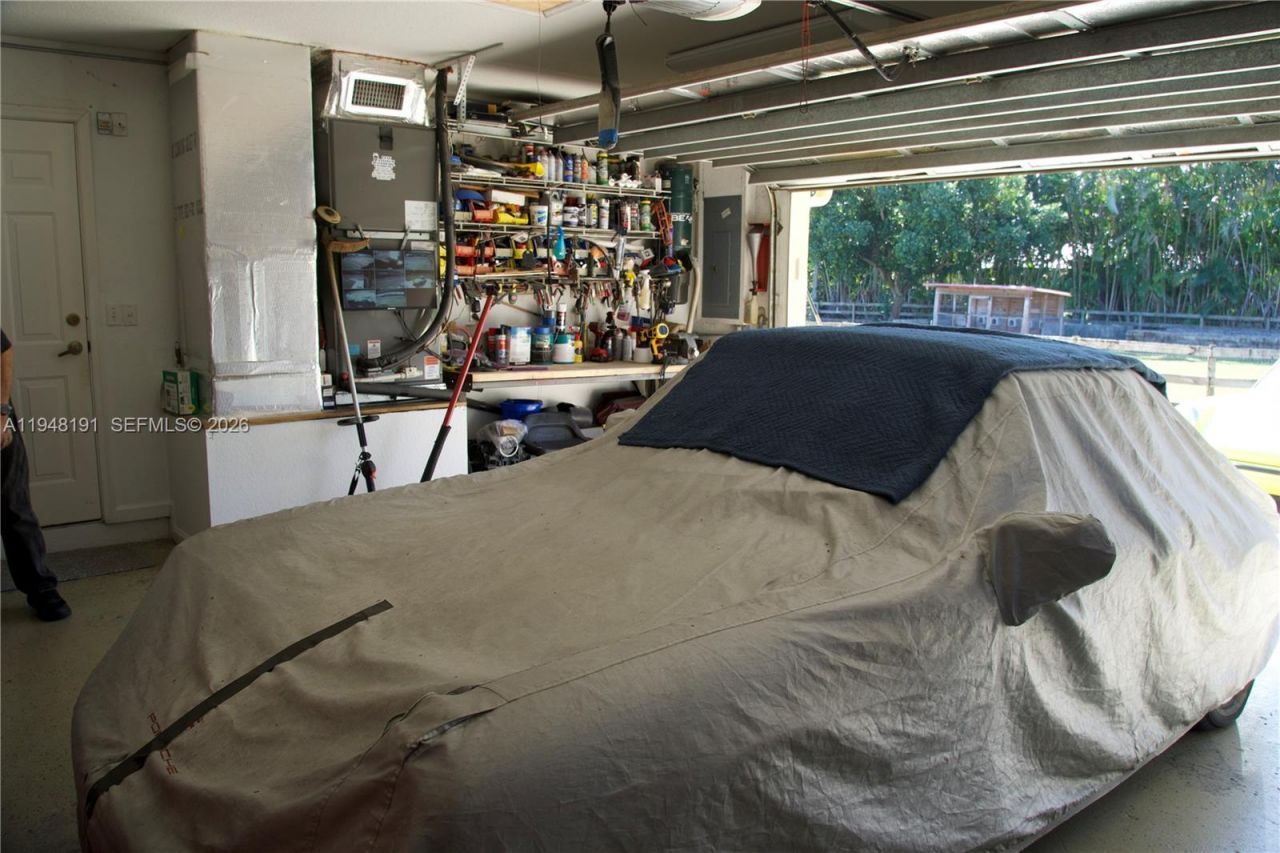 2564 Deer Run Trl, Loxahatchee, FL 33470 Photo