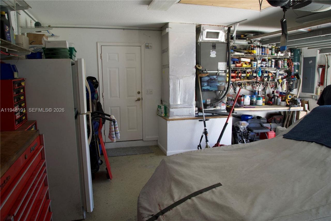 2564 Deer Run Trl, Loxahatchee, FL 33470 Photo