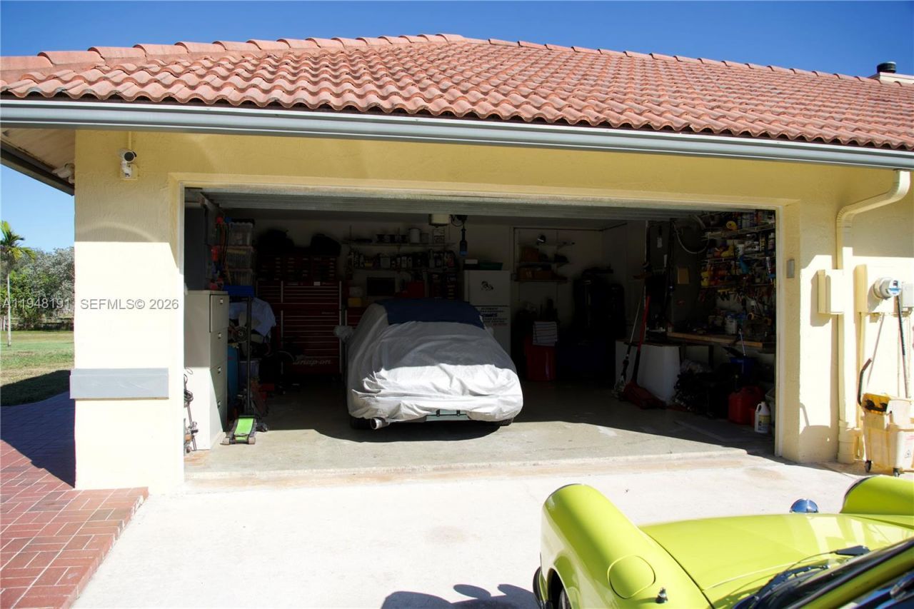 2564 Deer Run Trl, Loxahatchee, FL 33470 Photo