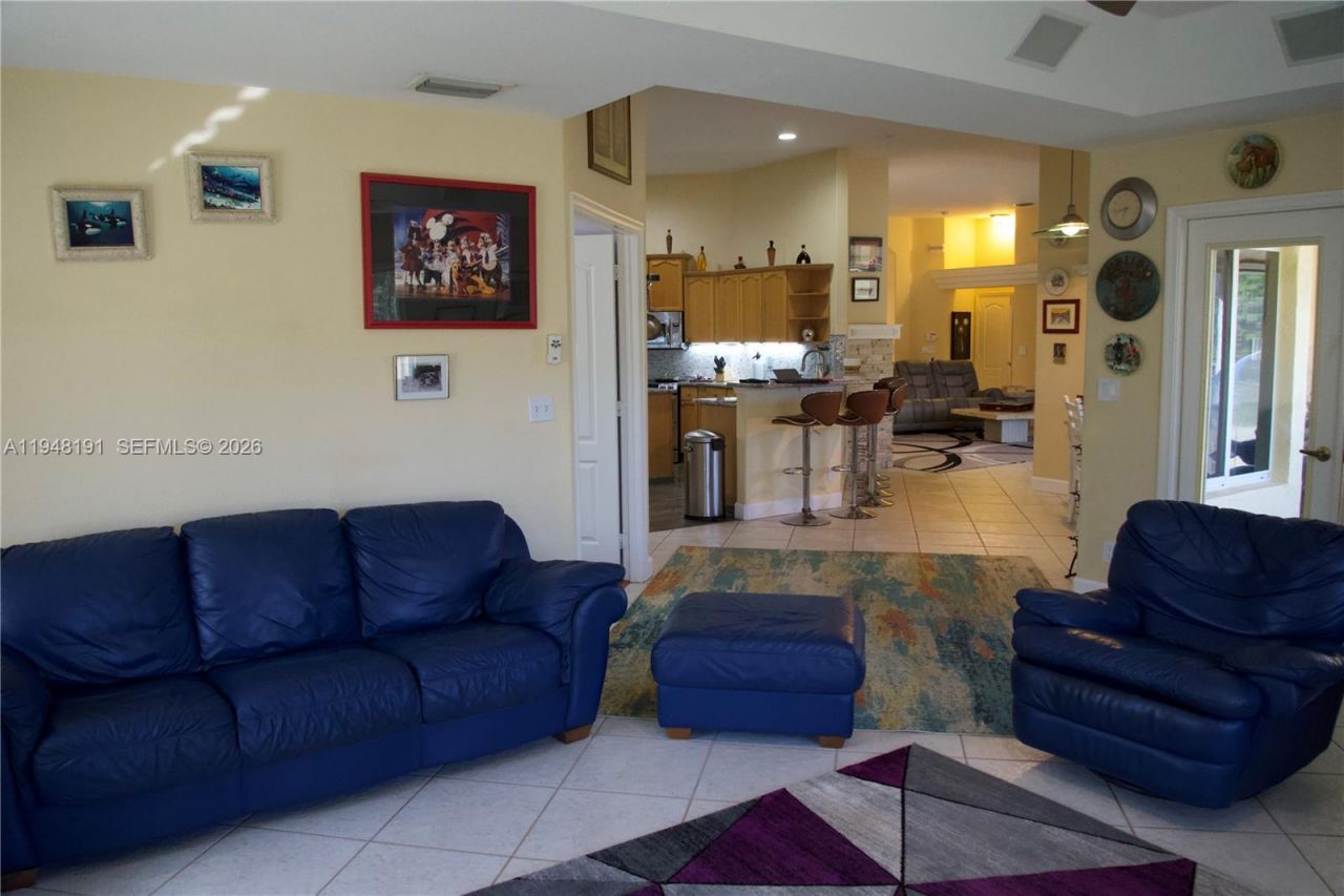 2564 Deer Run Trl, Loxahatchee, FL 33470 Photo