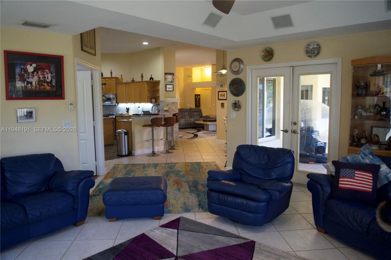 2564 Deer Run Trl, Loxahatchee, FL 33470 Photo