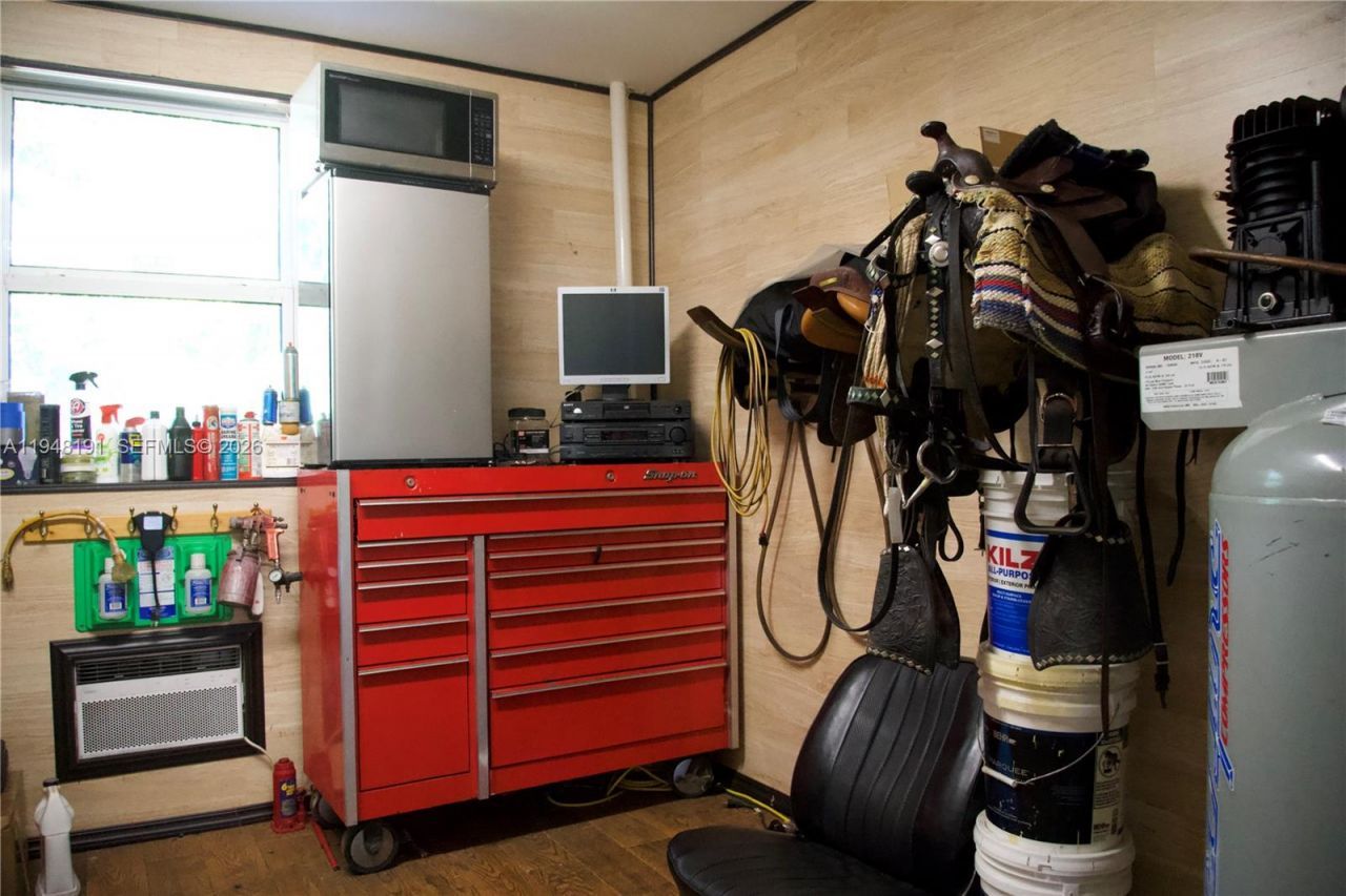 2564 Deer Run Trl, Loxahatchee, FL 33470 Photo