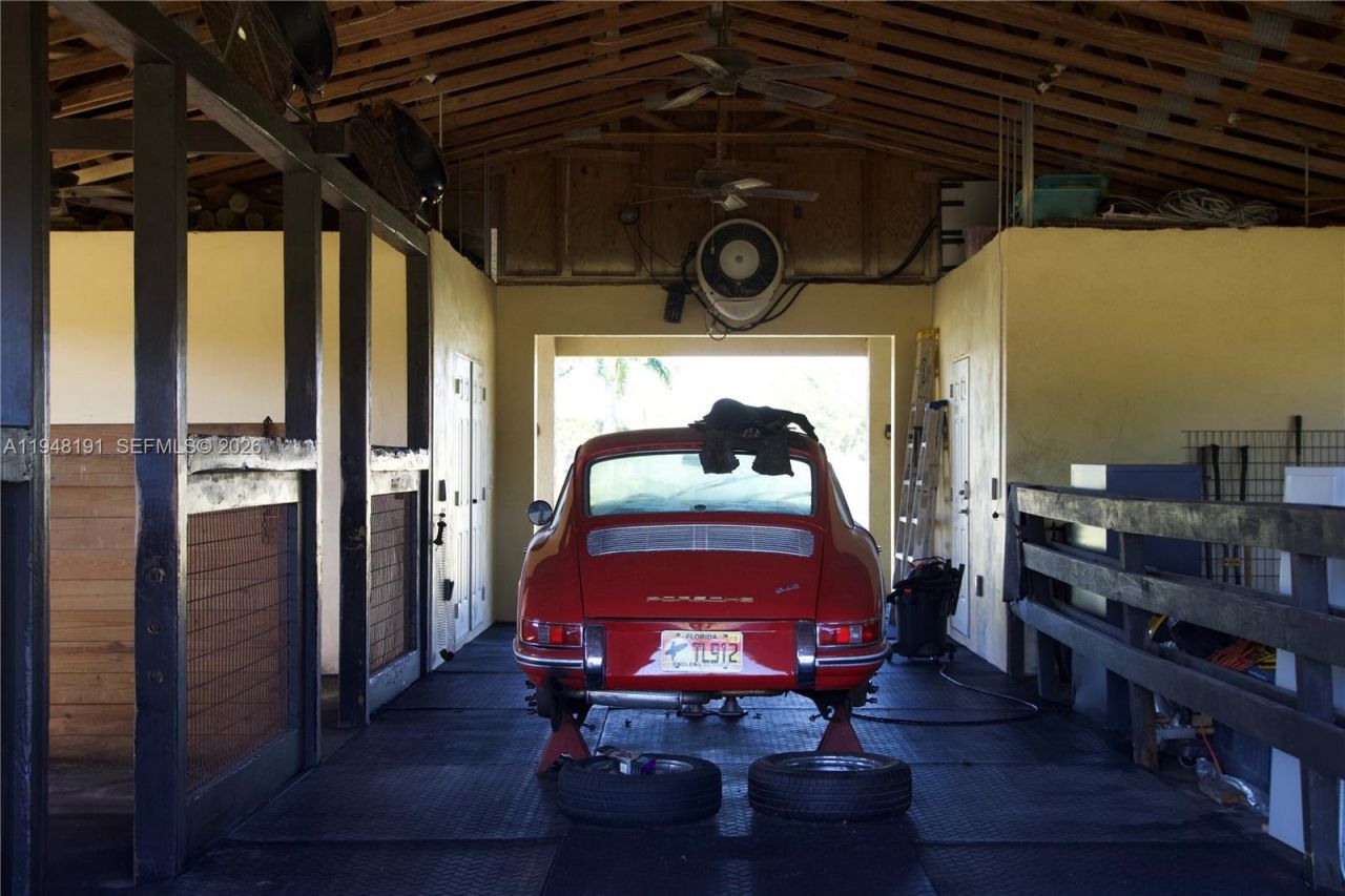 2564 Deer Run Trl, Loxahatchee, FL 33470 Photo