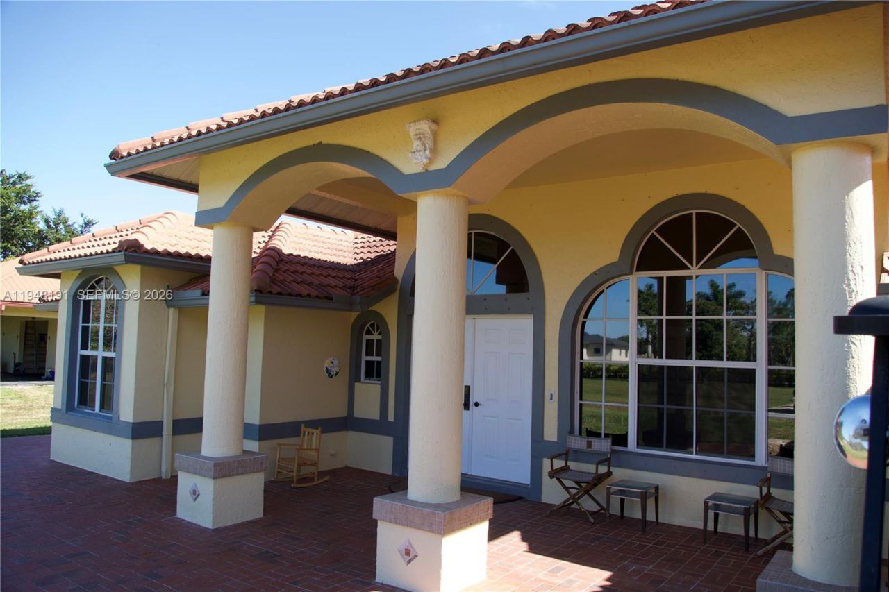 2564 Deer Run Trl, Loxahatchee, FL 33470 Photo