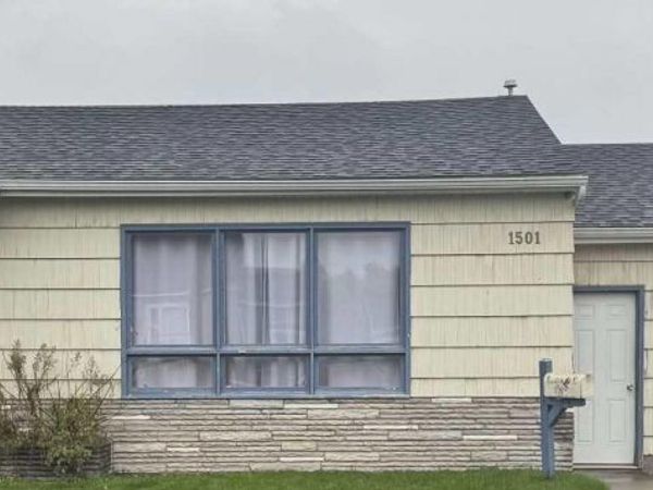 1501 Swinton ST, Sault Ste Marie, MI 49783