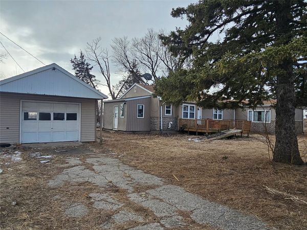 130 325th Street, Perry, IA 50220