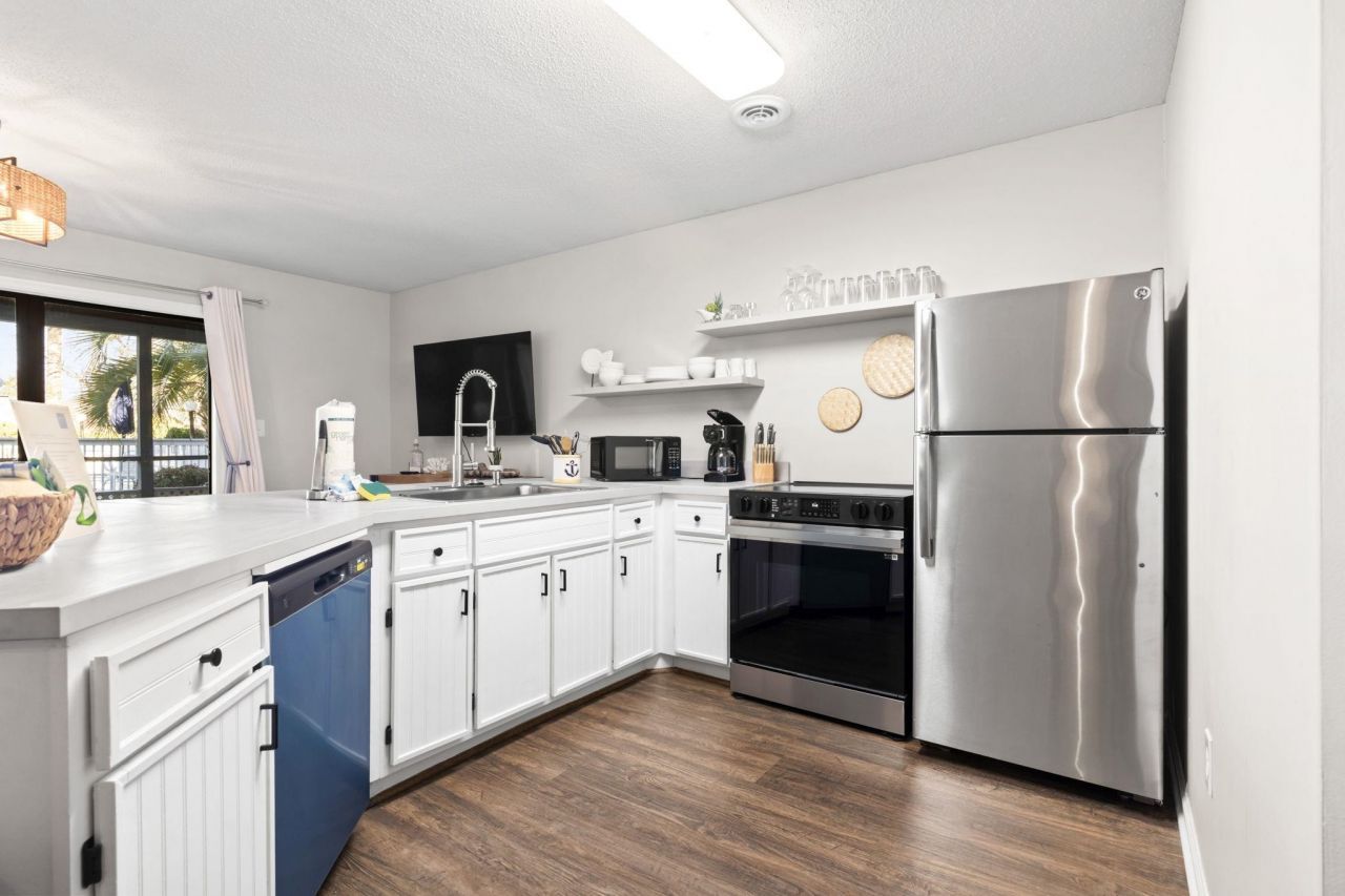 3700 Golf Colony Lane Photo 12