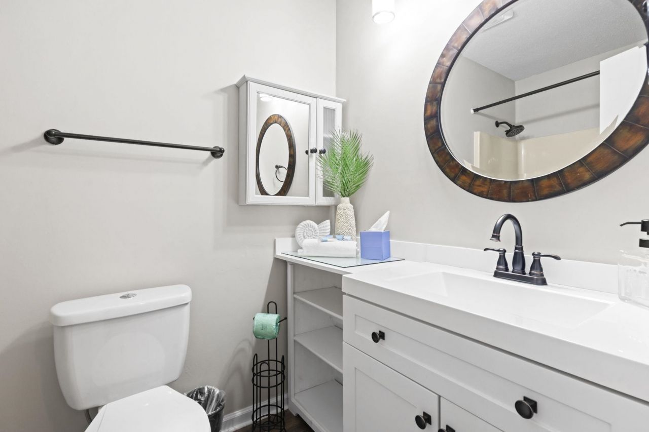 3700 Golf Colony Lane Photo 6