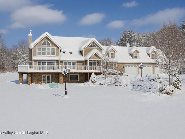 627 Green Lake Road, Catskill, NY 12414