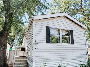 3020 Rice Street, Unit Trailer B1, Little Canada, MN 55113