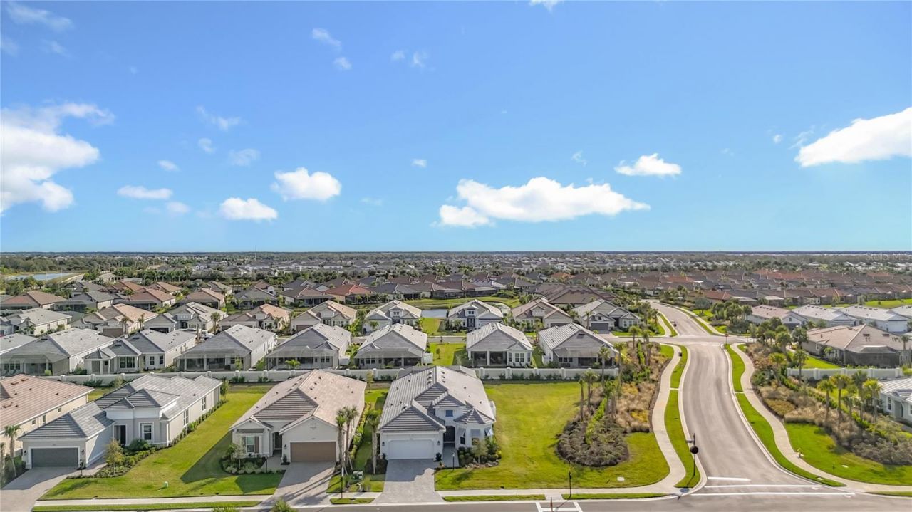 16306 Isola Pl, Lakewood Ranch, FL 34211 Photo