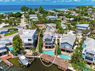 203 N HARBOR DRIVE, HOLMES BEACH, FL 34217