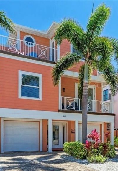 203 N Harbor Drive, Holmes Beach, FL 34217 Photo