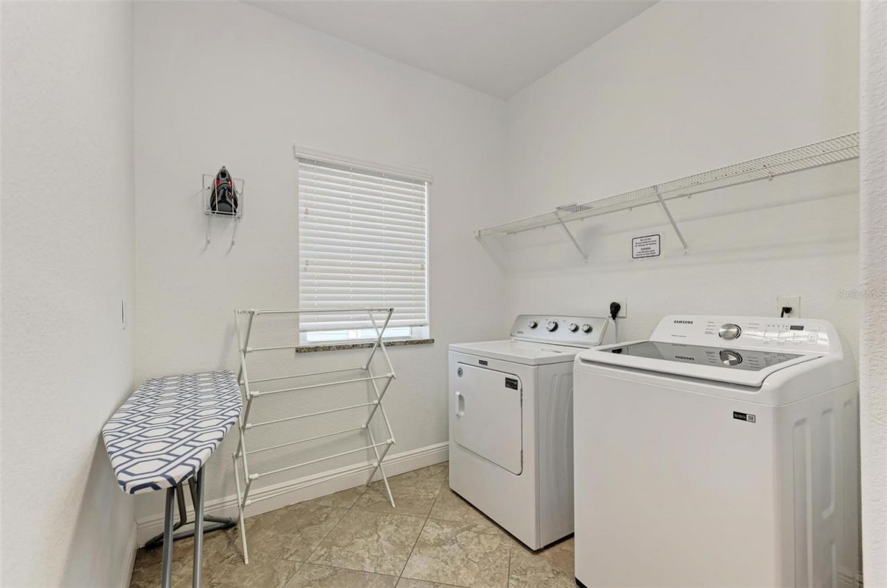 203 N Harbor Drive, Holmes Beach, FL 34217 Photo