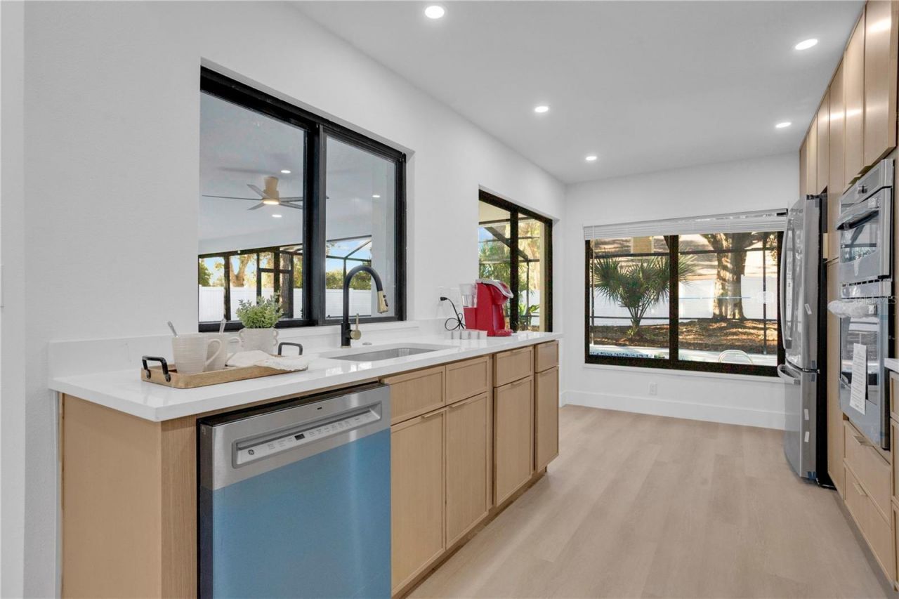 2894 Rollingwood Court, Clearwater, FL 33761 Photo