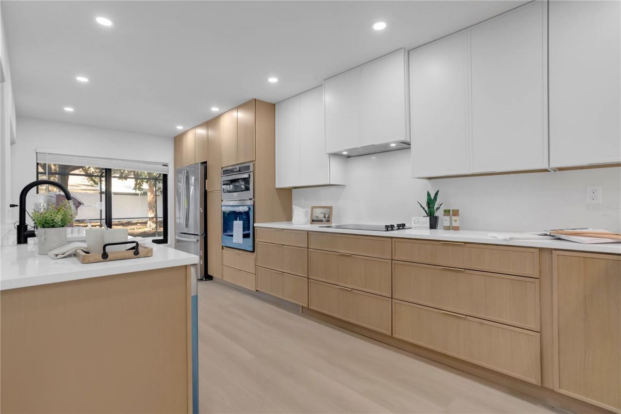 2894 Rollingwood Court, Clearwater, FL 33761 Photo