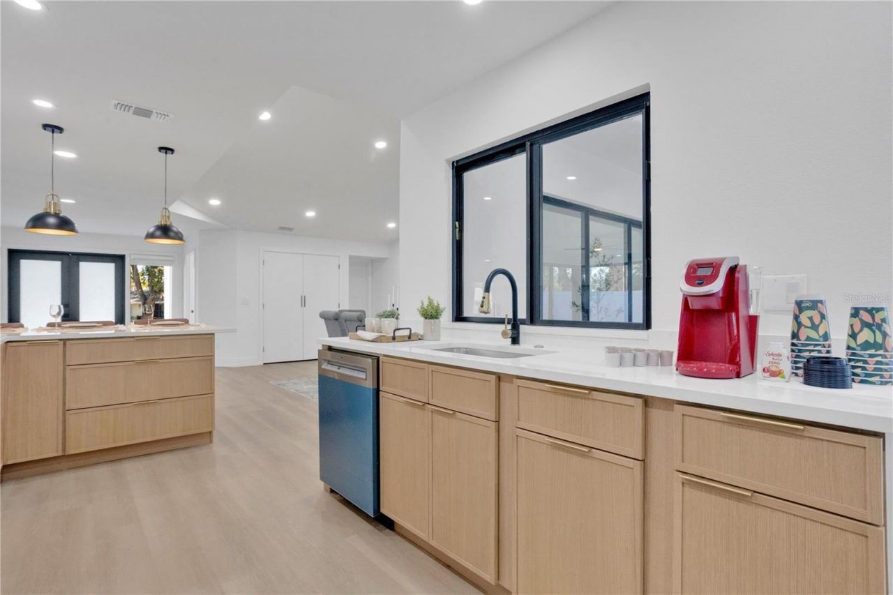 2894 Rollingwood Court, Clearwater, FL 33761 Photo