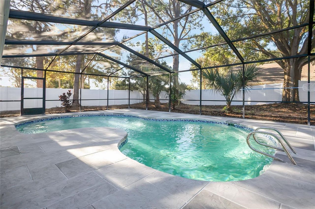 2894 Rollingwood Court, Clearwater, FL 33761 Photo