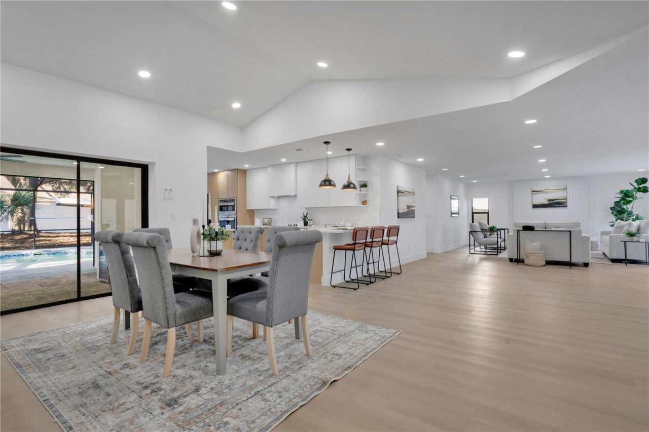 2894 Rollingwood Court, Clearwater, FL 33761 Photo