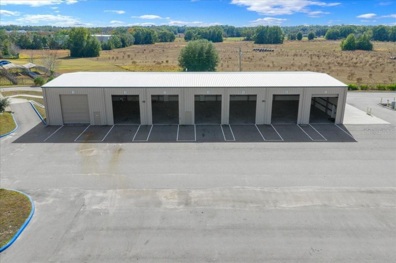 13866 S Us Highway 441 Highway, Summerfield, FL 34491 Photo