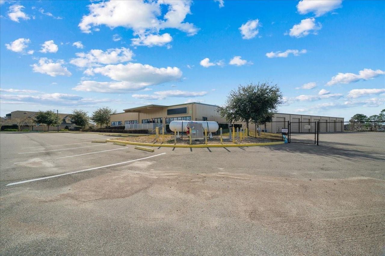 13866 S Us Highway 441 Highway, Summerfield, FL 34491 Photo