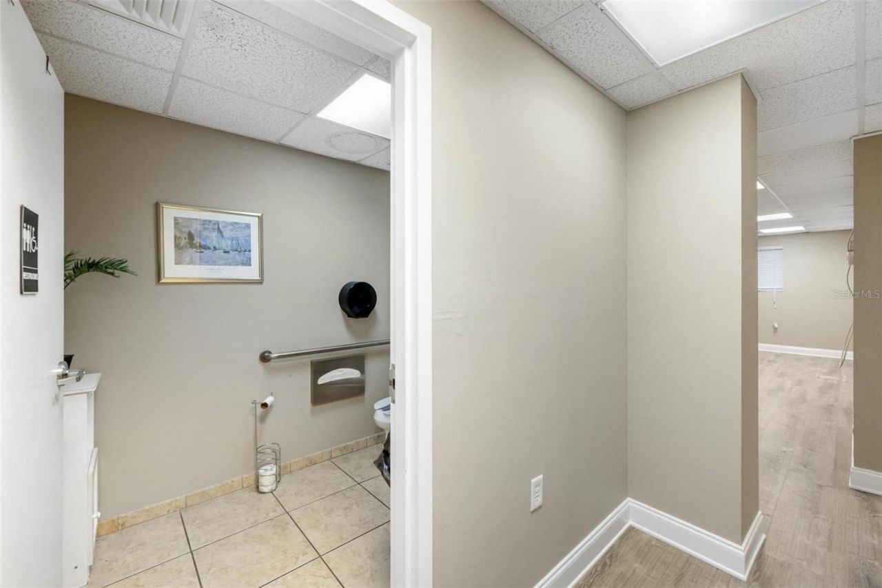 128 W Charlotte Avenue, Punta Gorda, FL 33950 Photo