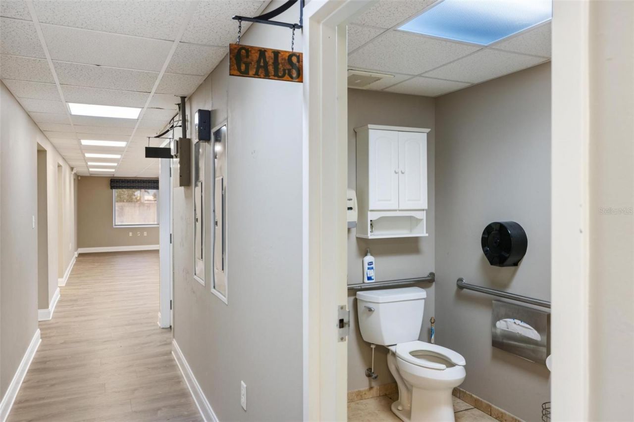 128 W Charlotte Avenue, Punta Gorda, FL 33950 Photo