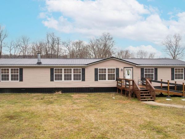 1793 Bronx Corner Road, Ray, OH 45672