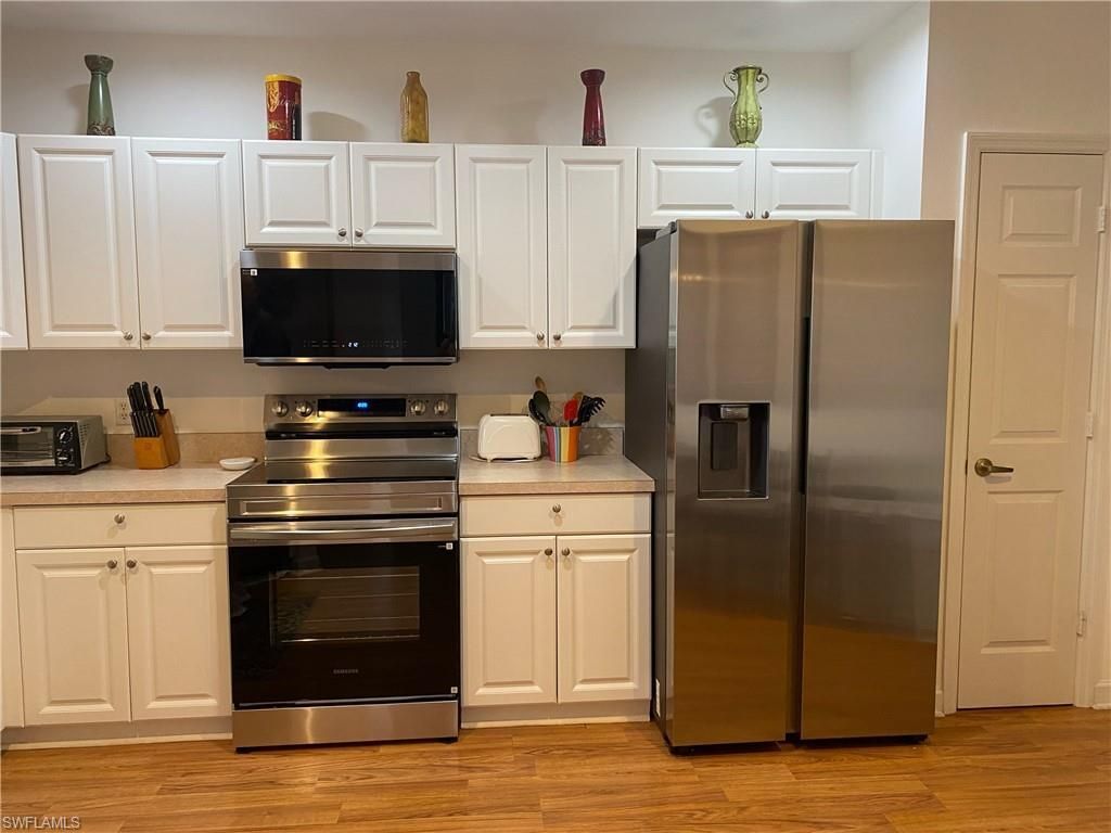 3051 Horizon Ln, Unit 1803, Naples, FL 34109 Photo
