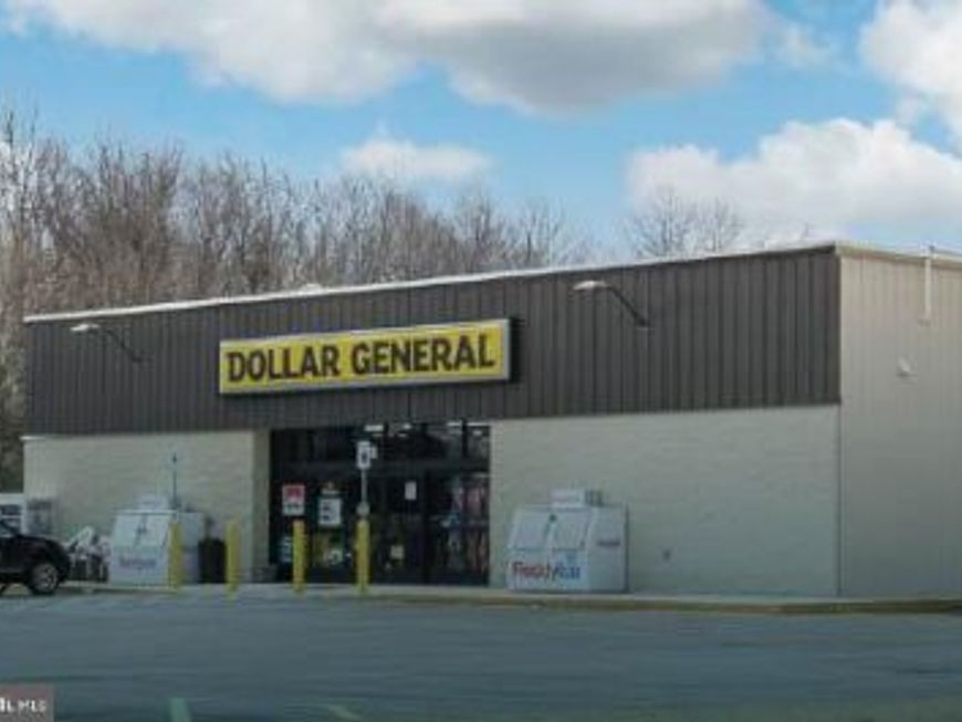 4664 York Road , New Oxford, PA 17350 Main Photo