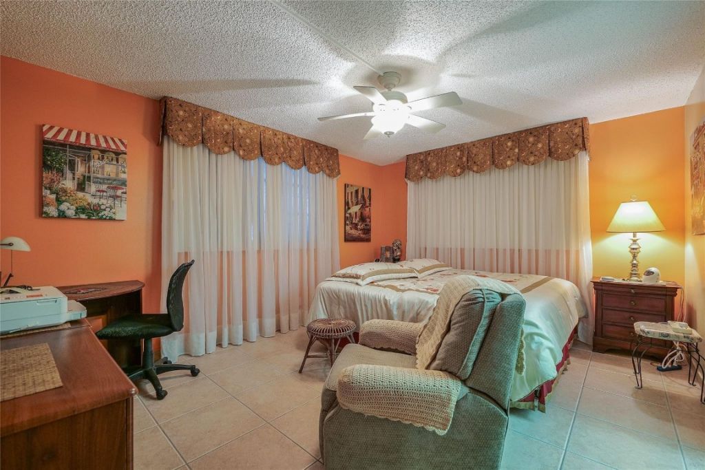 2951 NW 46th Avenue, Unit 310, Lauderdale Lakes, FL 33313 Photo