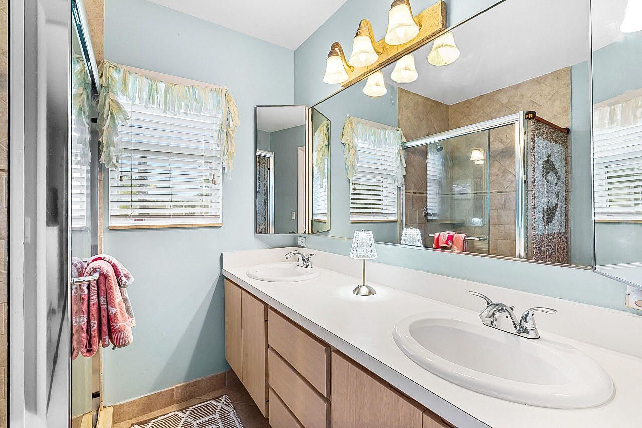 2913 SW Lakemont Place, Palm City, FL 34990 Photo