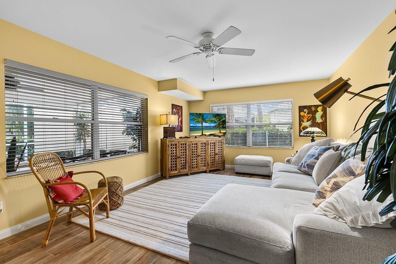 2913 SW Lakemont Place, Palm City, FL 34990 Photo