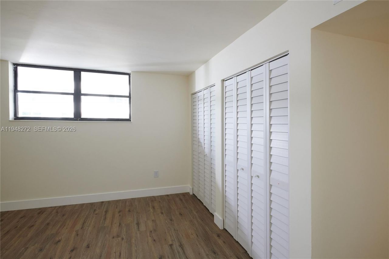 5845 Collins Ave, Unit 304, Miami Beach, FL 33140 Photo