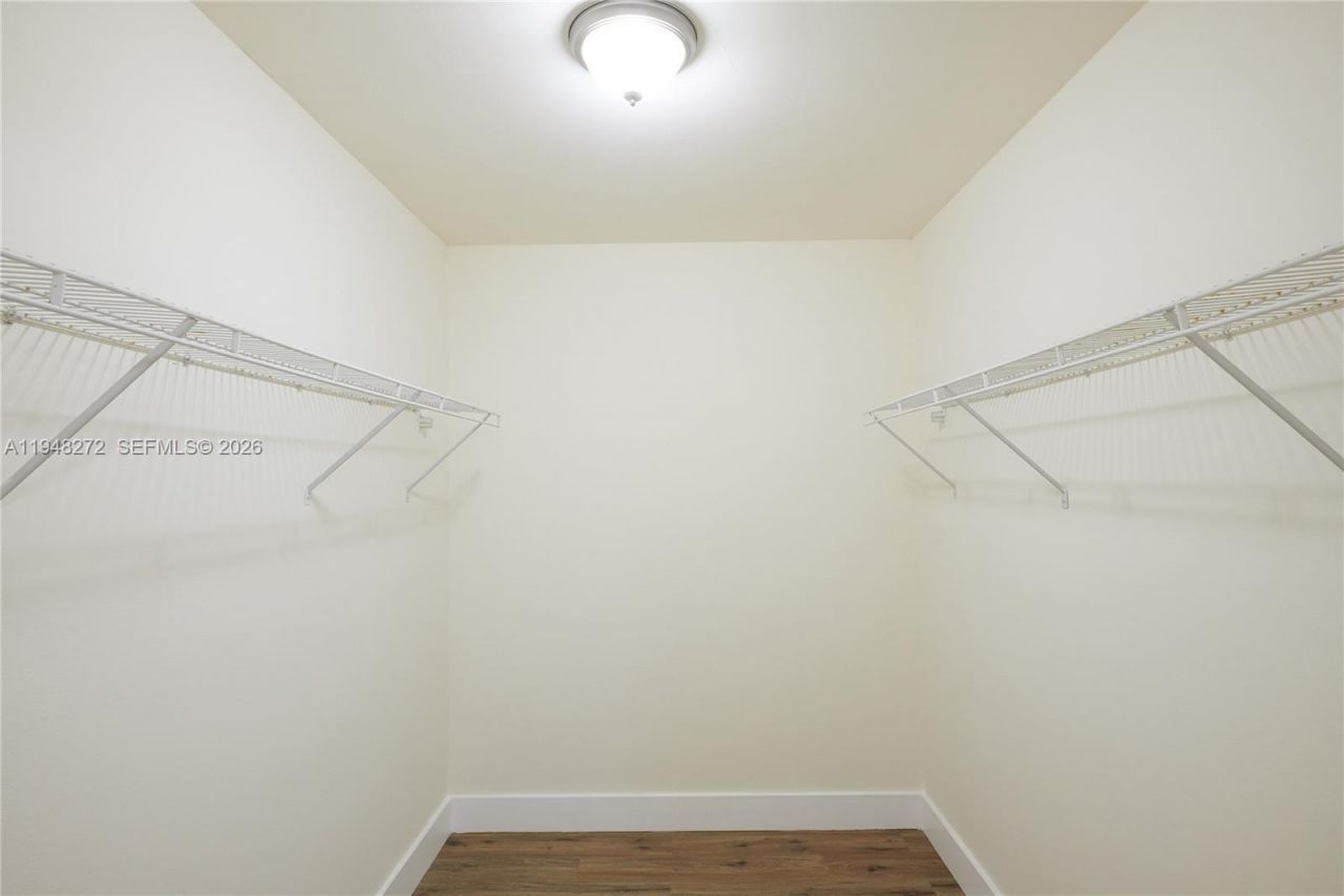 5845 Collins Ave, Unit 304, Miami Beach, FL 33140 Photo