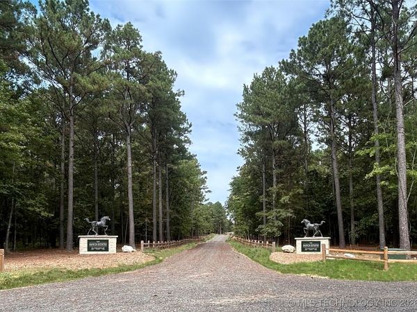 0002 Three Creeks Road , Broken Bow, OK 74728