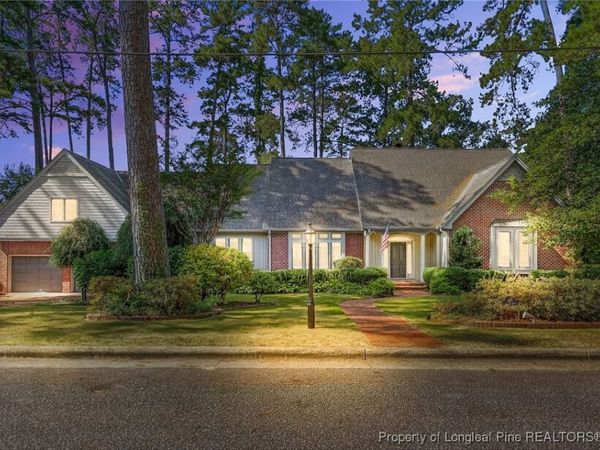 428 Holly Lane, Fayetteville, NC 28305