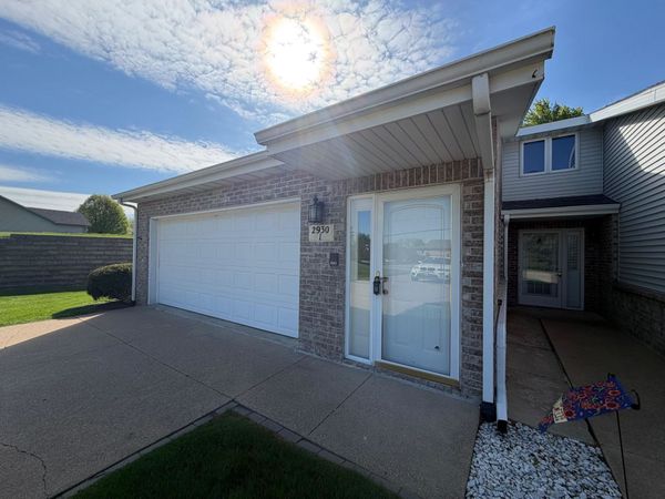 2930 Kane #1 Street, Dubuque, IA 52001