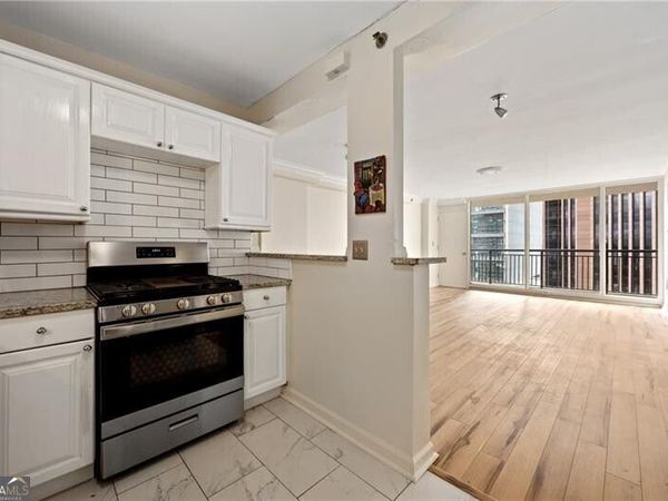 620 Peachtree Street NE, Unit 1412, Atlanta, GA 30308