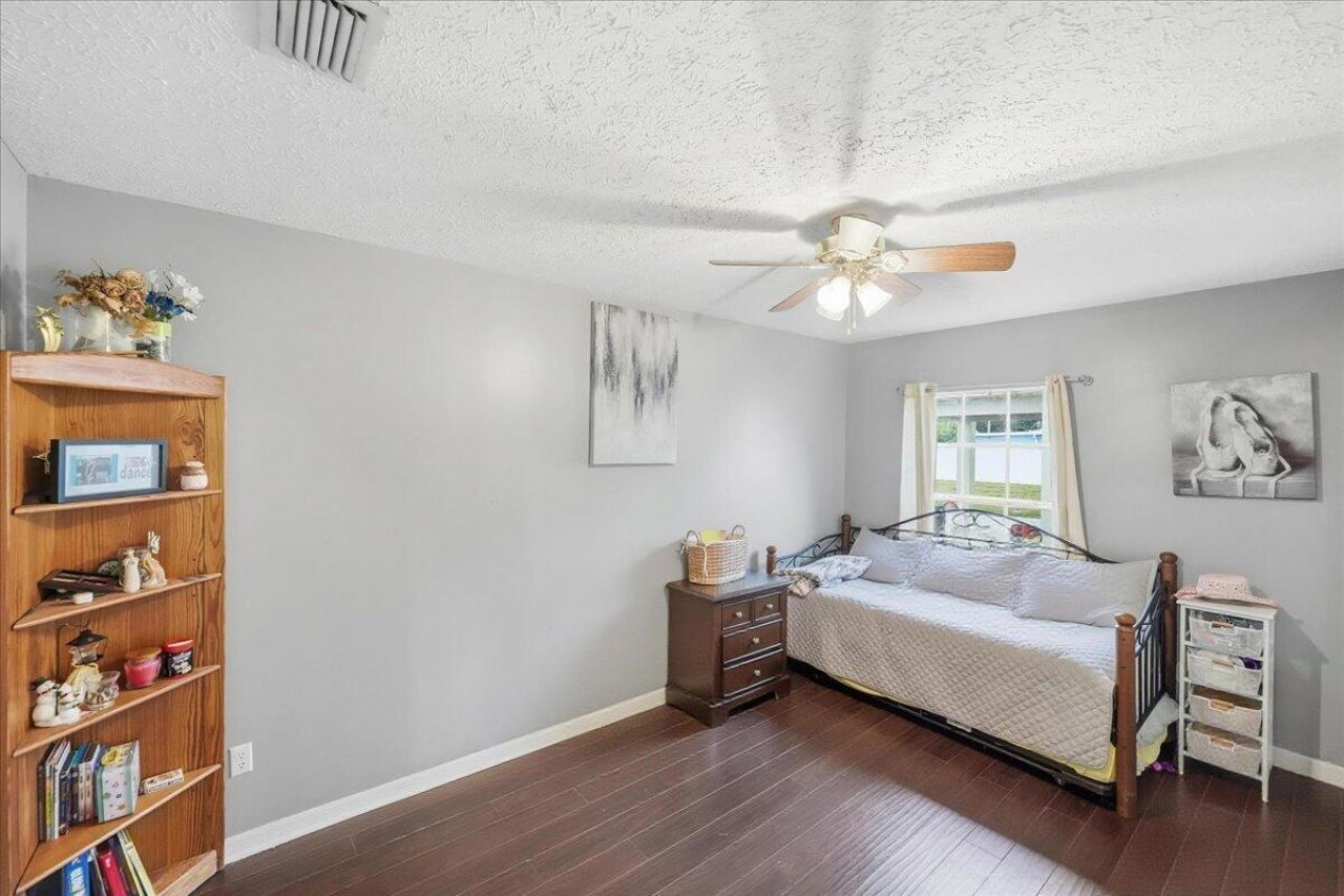 6927 NW Hershy Circle, Port Saint Lucie, FL 34983 Photo