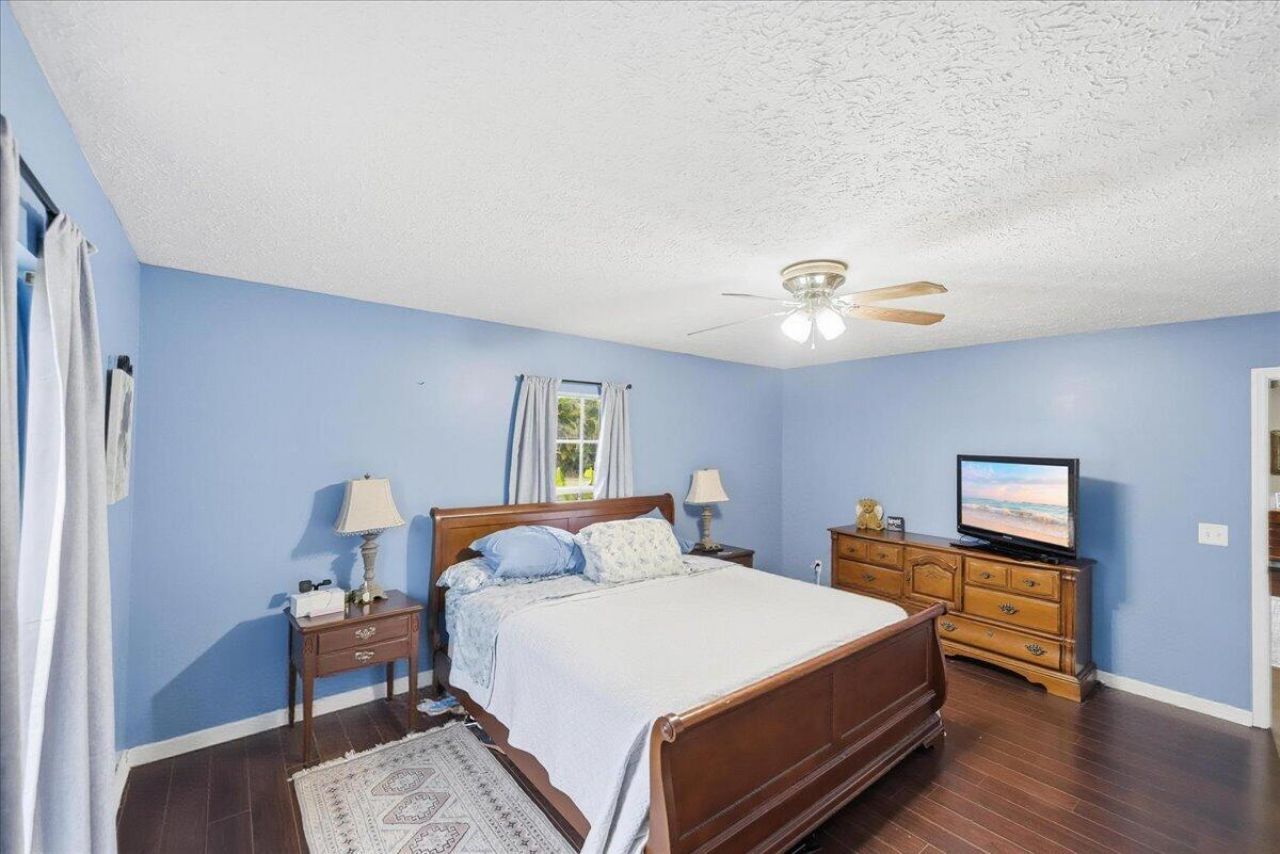 6927 NW Hershy Circle, Port Saint Lucie, FL 34983 Photo