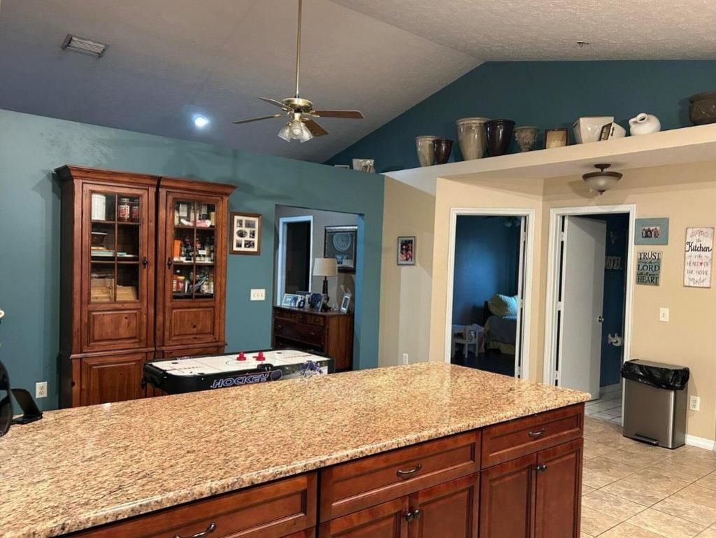 6927 NW Hershy Circle, Port Saint Lucie, FL 34983 Photo