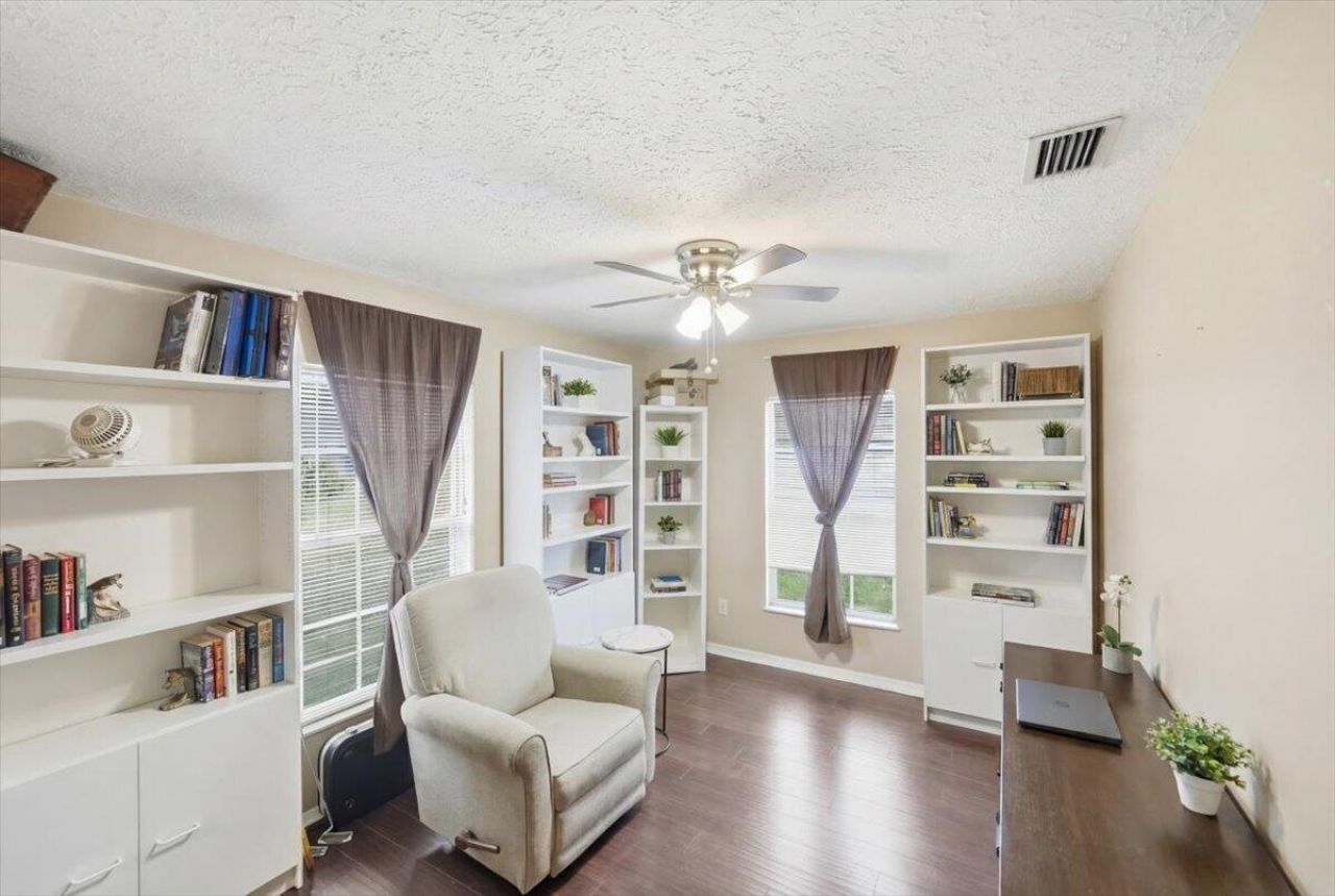 6927 NW Hershy Circle, Port Saint Lucie, FL 34983 Photo