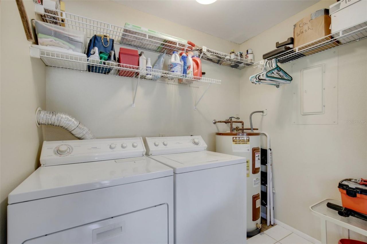 4962 Village Gardens Drive, Unit 141, Sarasota, FL 34234 Photo