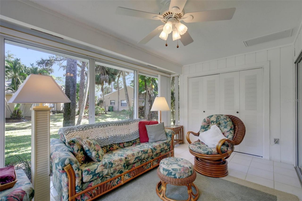 4962 Village Gardens Drive, Unit 141, Sarasota, FL 34234 Photo