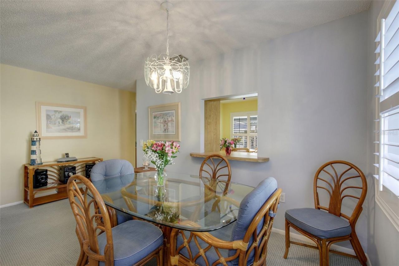 4962 Village Gardens Drive, Unit 141, Sarasota, FL 34234 Photo