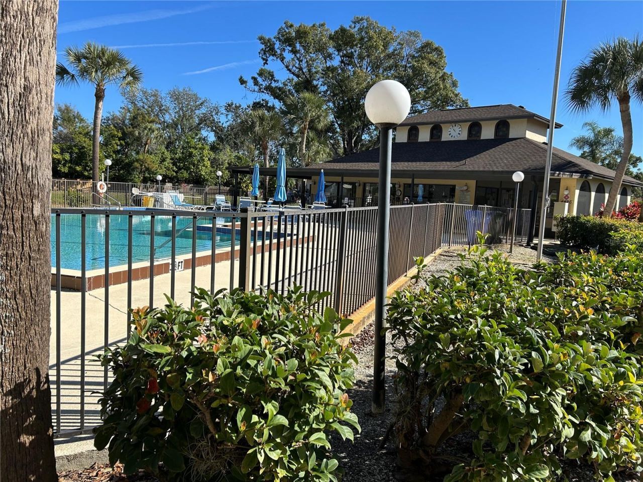 4412 Spicewood Drive, Unit E, Bradenton, FL 34208 Photo