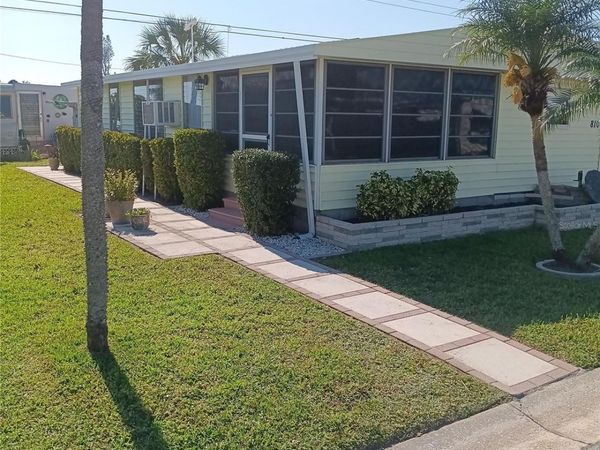 810 49TH AVENUE W, BRADENTON, FL 34207