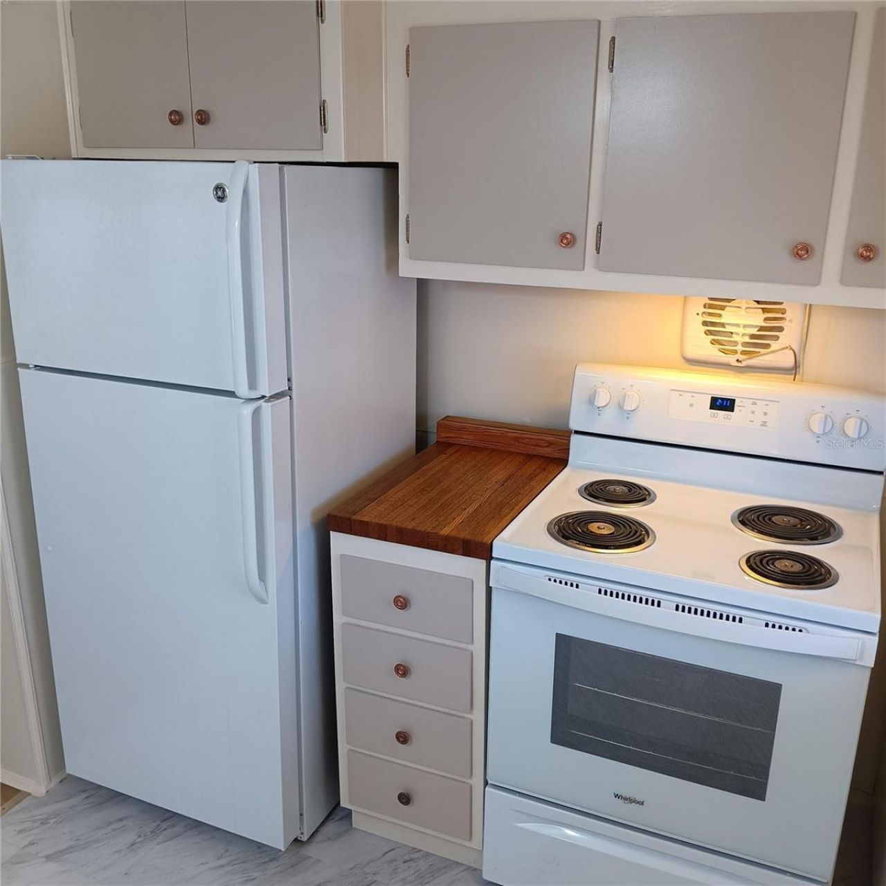 810 49th Avenue W, Bradenton, FL 34207 Photo