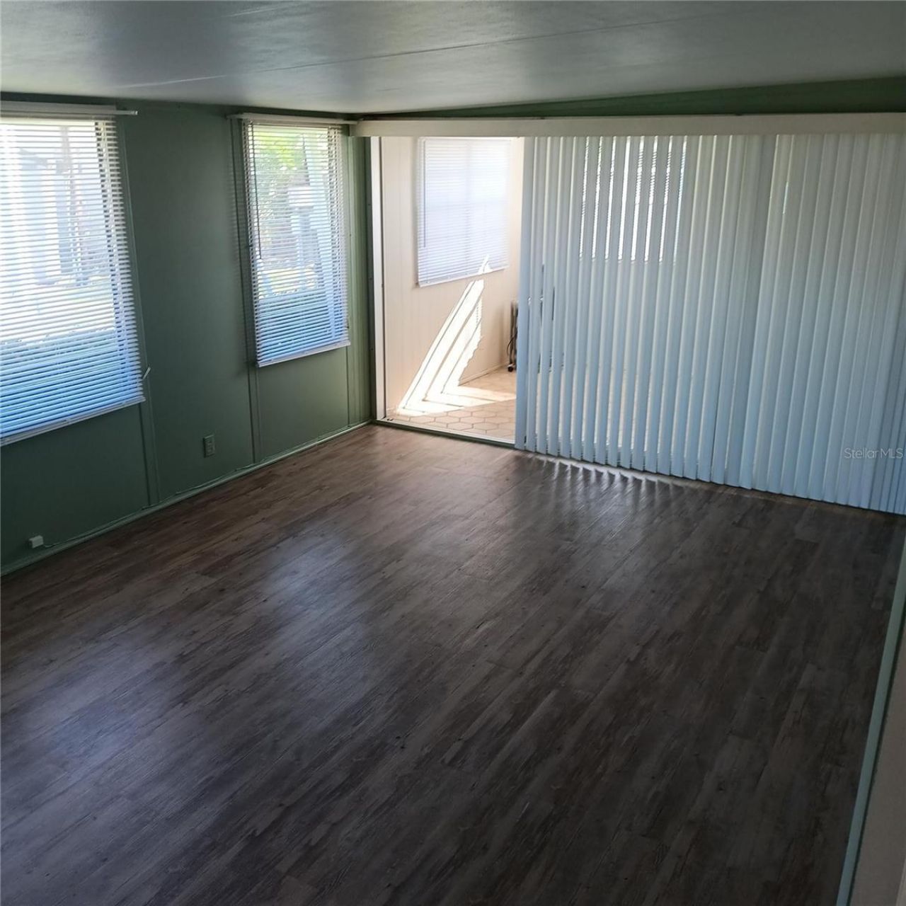 810 49th Avenue W, Bradenton, FL 34207 Photo